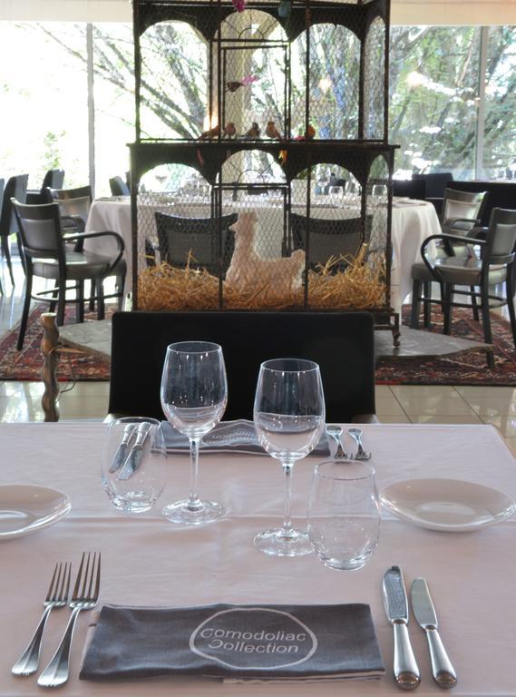 Logis Hotel - Restaurant Le Relais De Comodoliac Saint-Junien Buitenkant foto